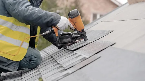 Things To Know About Emergency Roof Repair Services